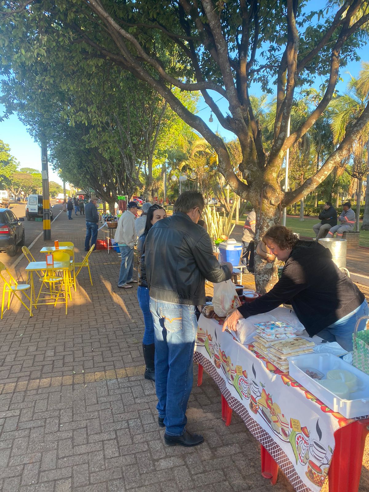 ÚLTIMO DIA da Carreta da Alegria em Chapadão do Sul. Ingresso 1 kg de  alimento não perecível - Chapadense News