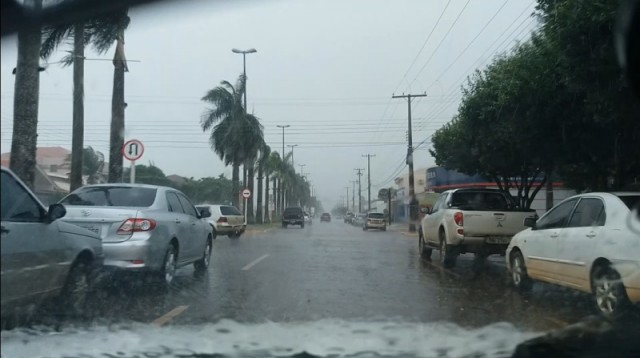 Em Sidrolândia sábado amanhece garoando e Inmet prevê chuvas e